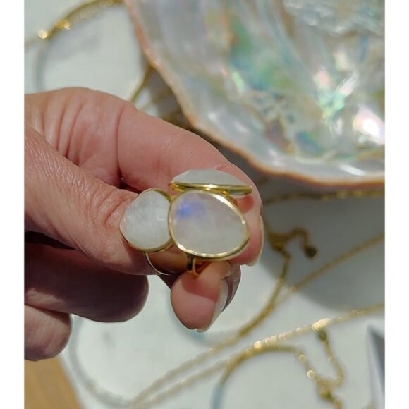 Large Rainbow Moonstone STUNNING Gemstone Statement Ring Gold Vermeil Gorgeous - Picture 11 of 12